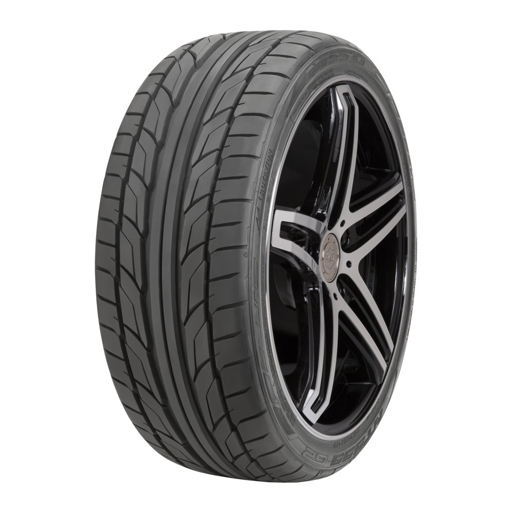 NITTO NT555 Extreme Performance G2 245/45 R19
