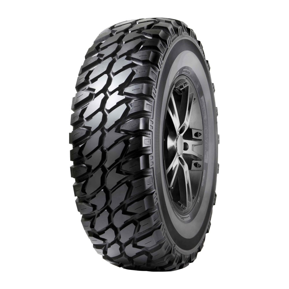 Sunfull MONT-PRO MT781 265/70 R17 121/118Q