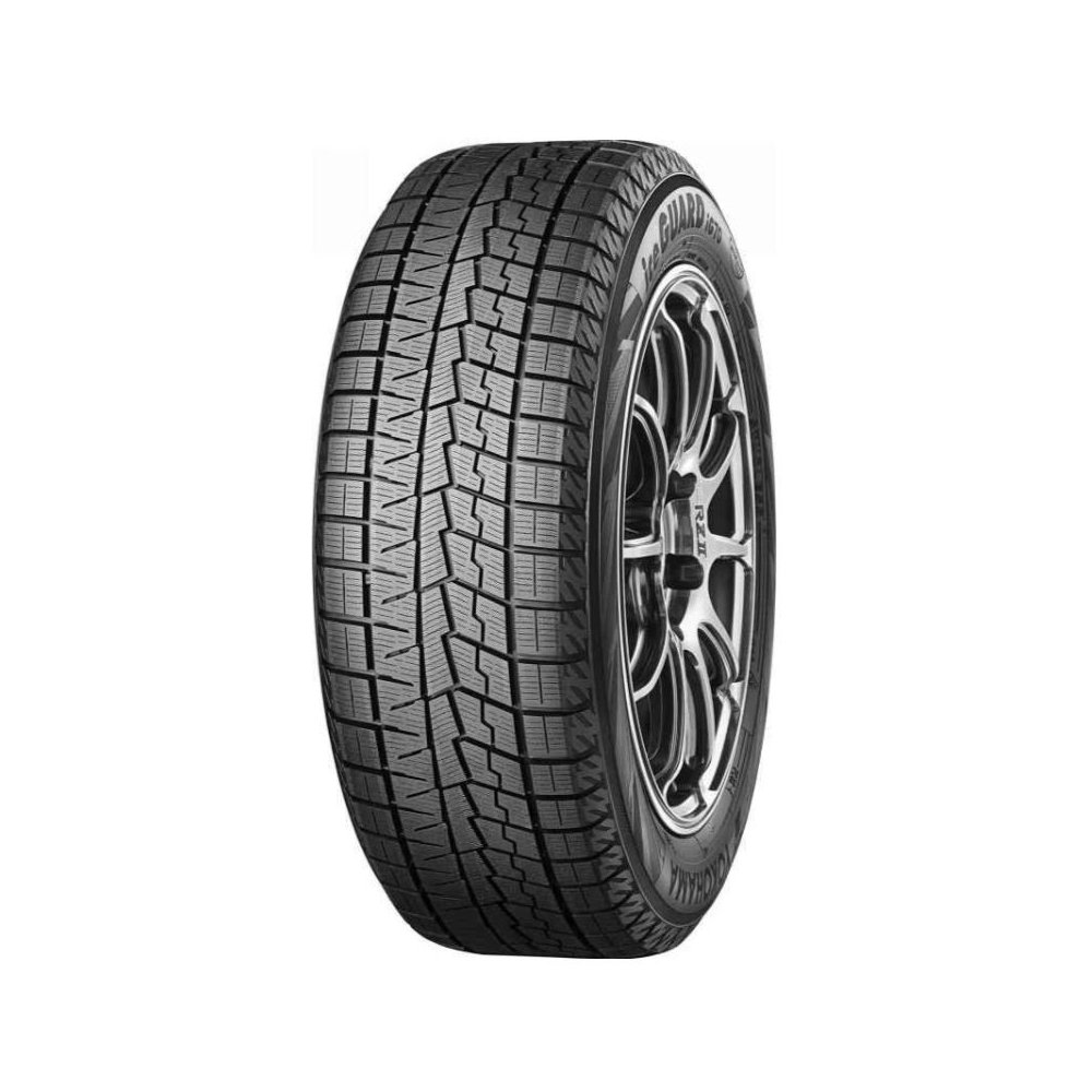 Yokohama Iceguard Studless IG70 225/40 R19